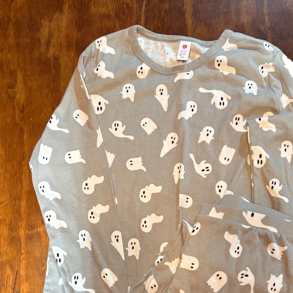 Gray Ghost Print Long Sleeve Shirt